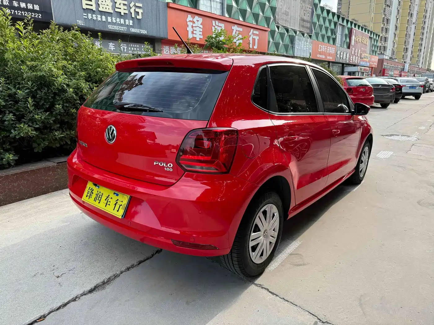 صورة 4 - Volkswagen Polo