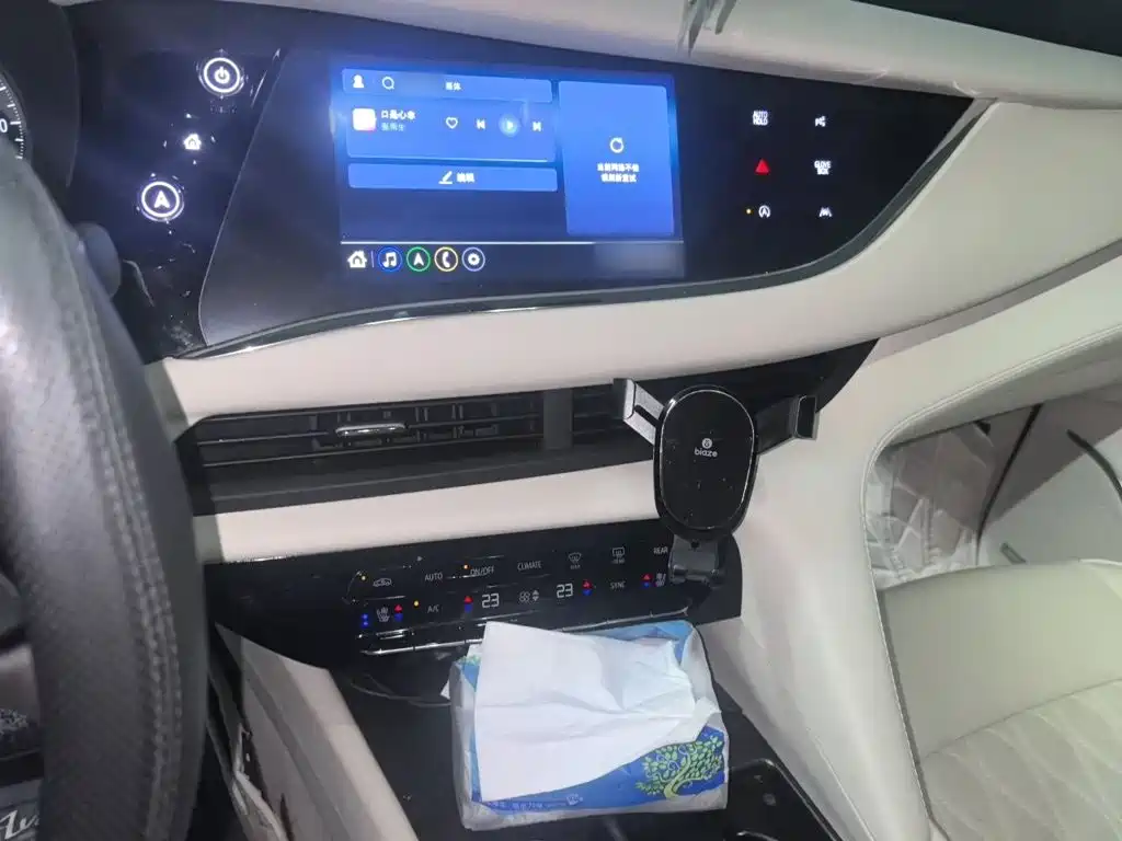 Buick Enclave 2022 2022 652T 4WD Avenir 6-Seater