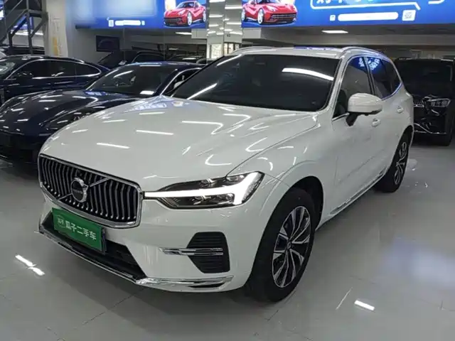 Volvo XC60 2024