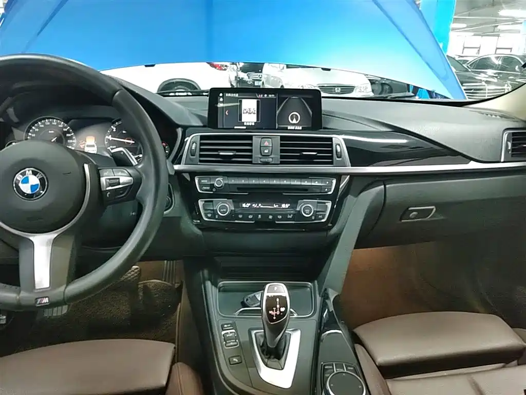 BMW 3 Series 2018 320Li Leading M Sport Package фото 13