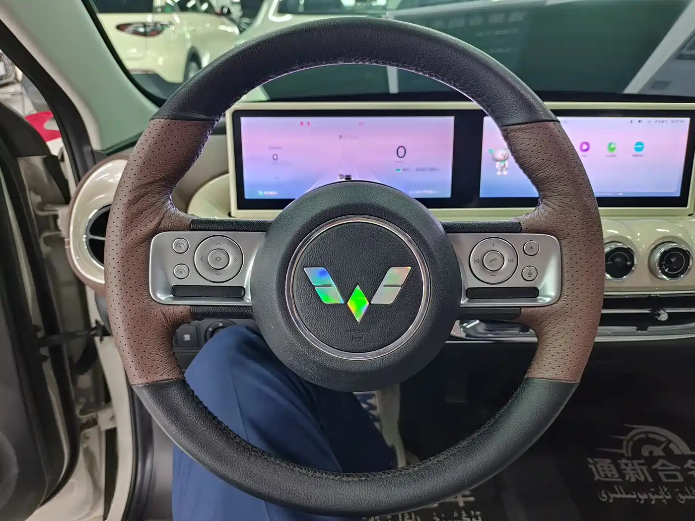 Wuling Motors Wuling Bingo 2023 2023 Model 333km Telepathic Connect+ Version