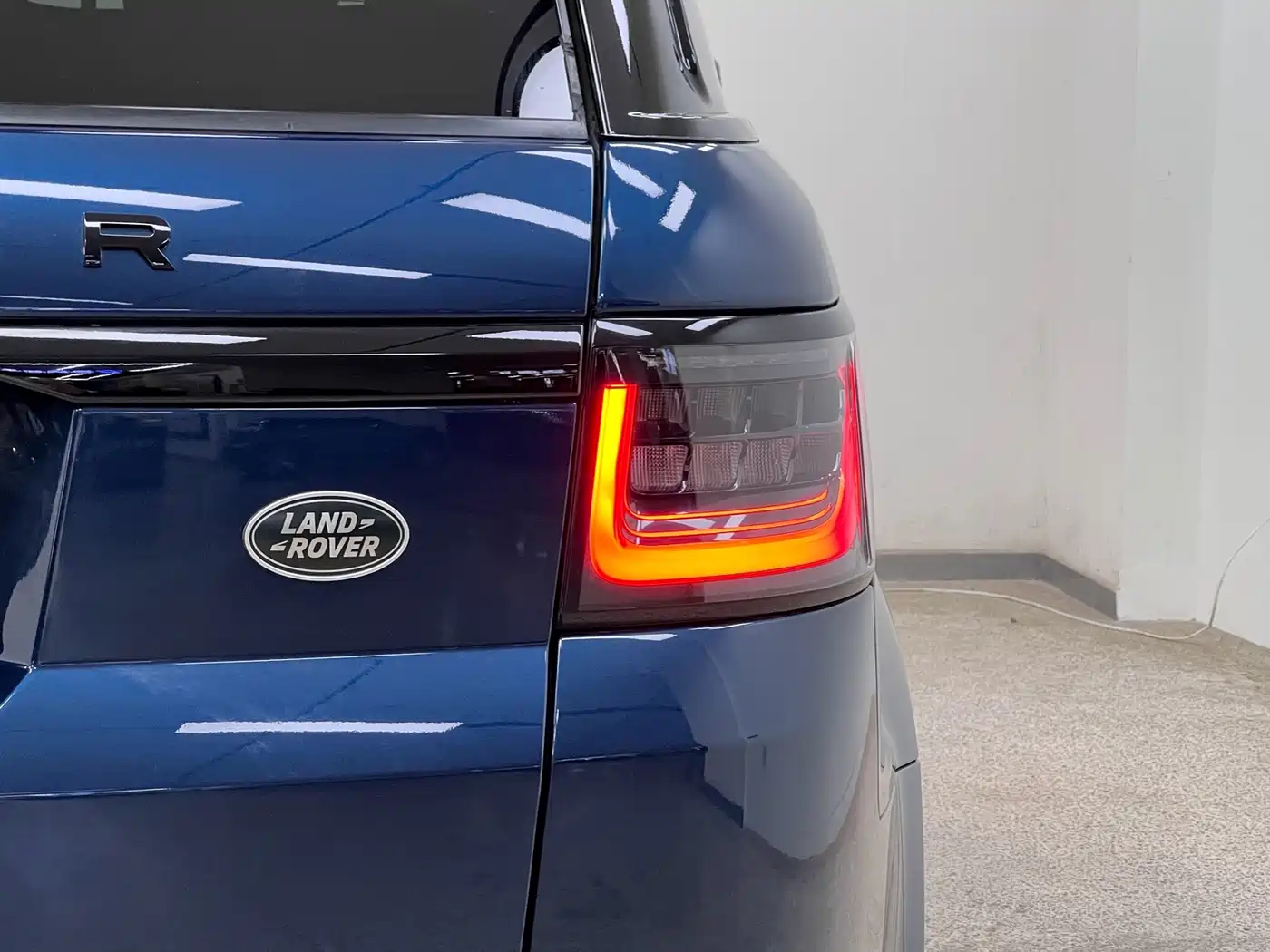 Фото 40 - Land Rover Range Rover Sport