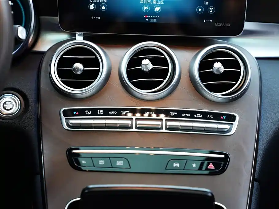 Mercedes-Benz GLC 2020 GLC 260 L 4MATIC Luxury фото 14