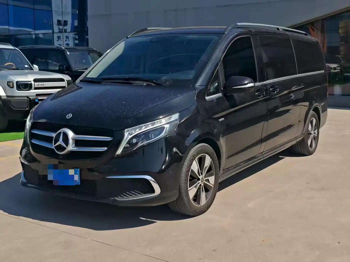MERCEDES-BENZ V CLASS