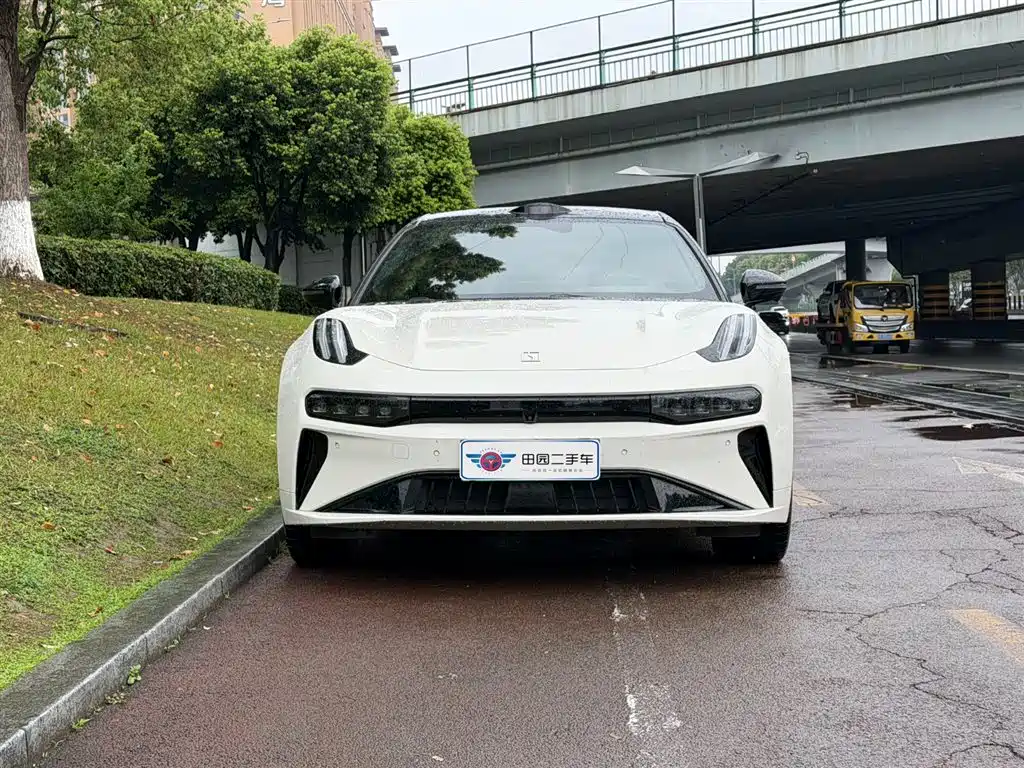 ZEEKR EXTREME KRYPTON 001