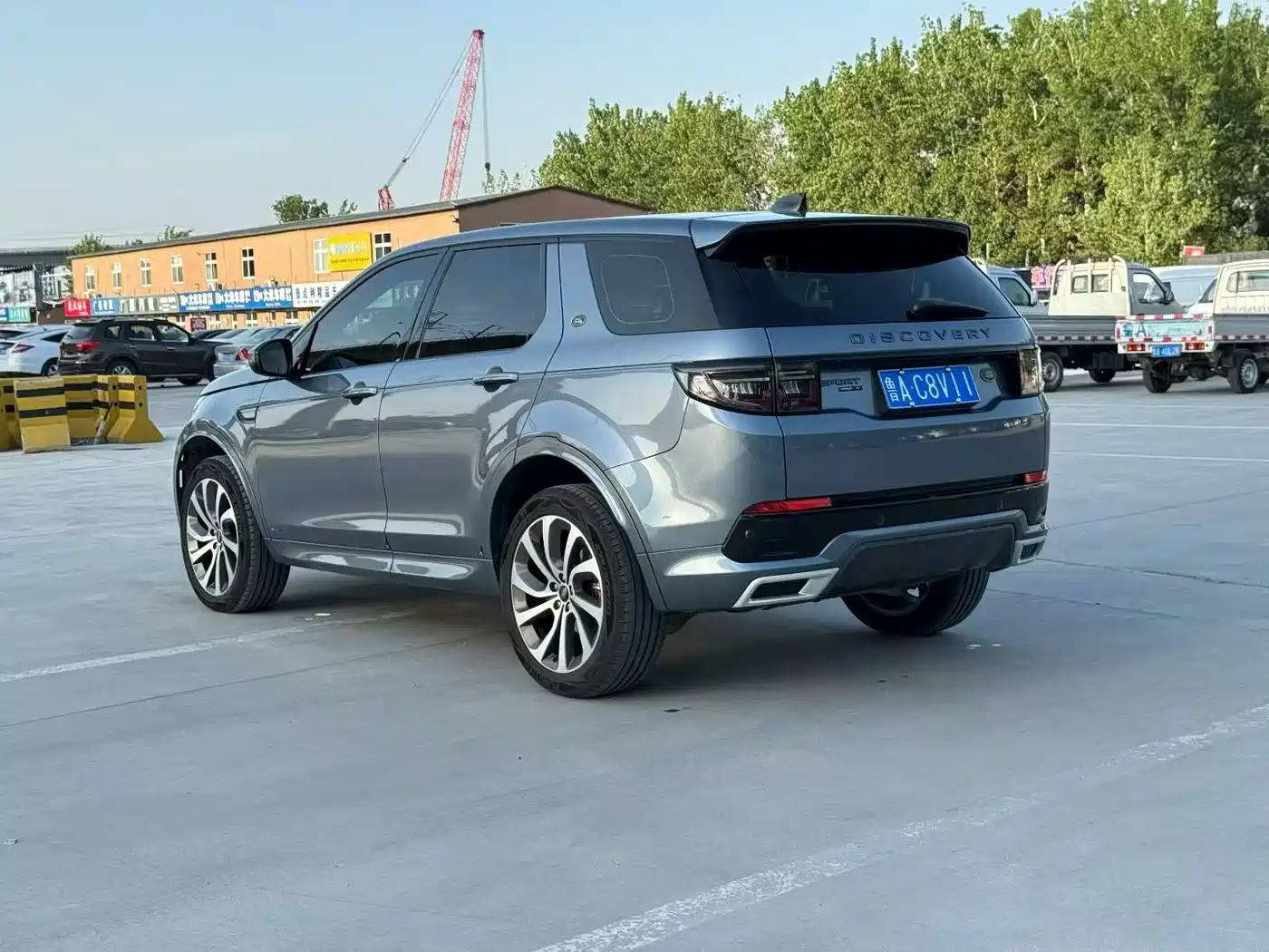 Land Rover Discovery Sport 2021 249PS R-Dynamic SE Performance Technology Edition 5-seater фото 4