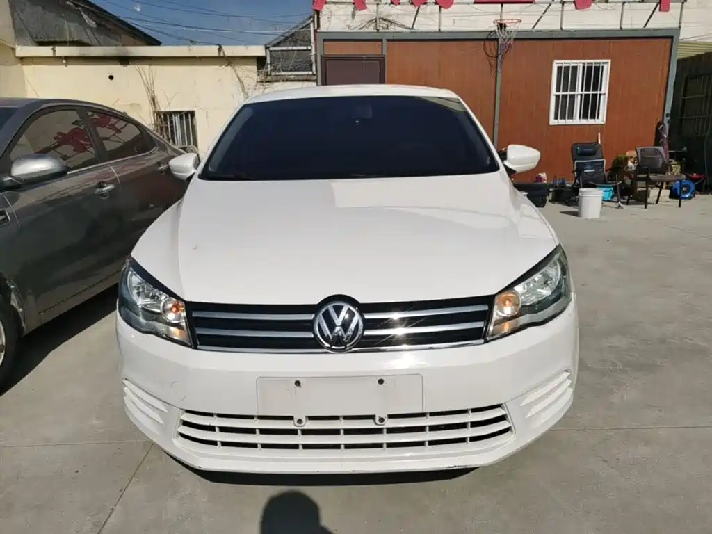 Volkswagen Jetta 2015 Quality Edition 1.4L Manual Fashion фото 3