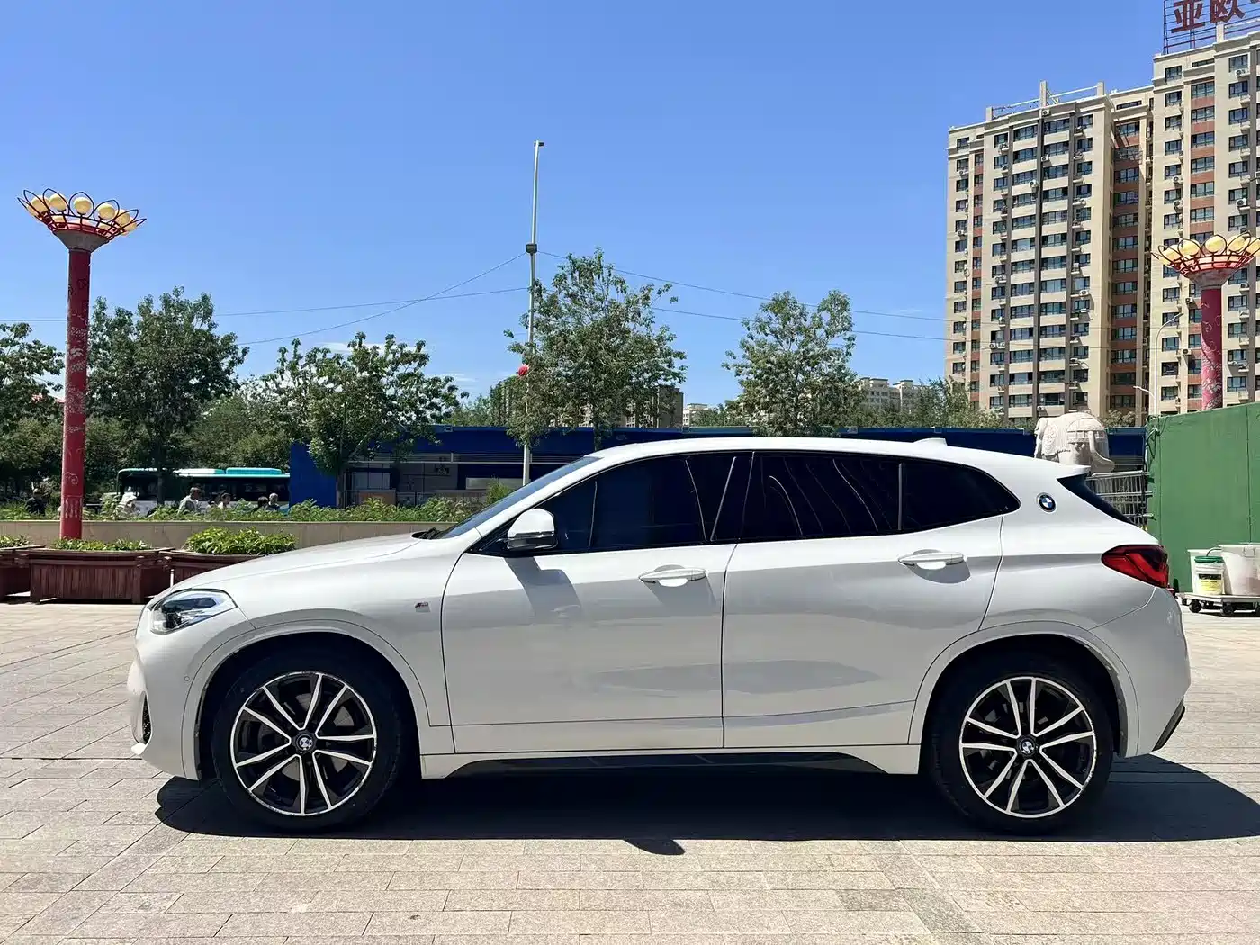 Фото 17 - BMW X2