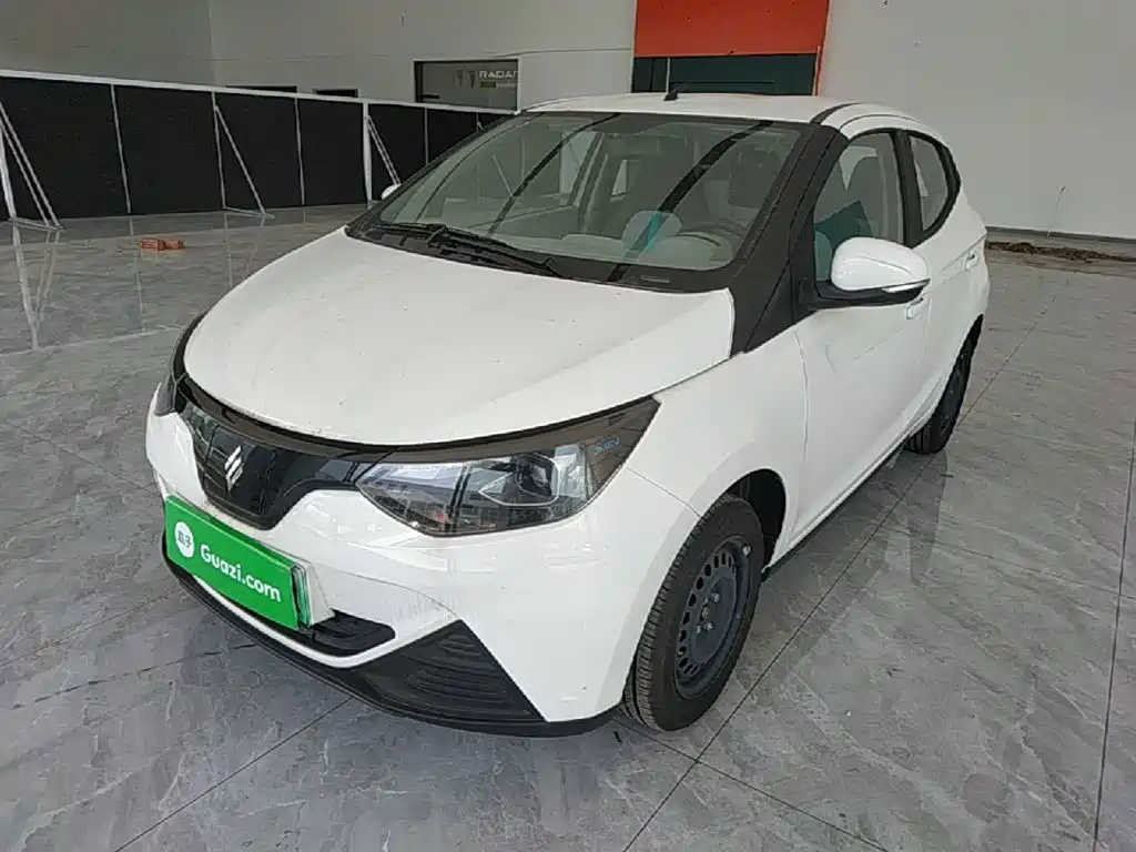  JMCG New Energy Little Kirin 2025 PLUS+ Comfort Model