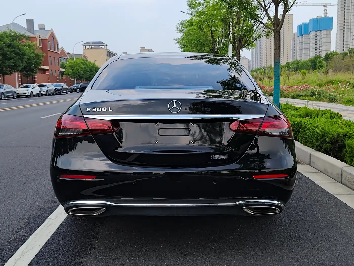 Mercedes-Benz E-Class 2022 Second Facelift E 300 L Luxury фото 35