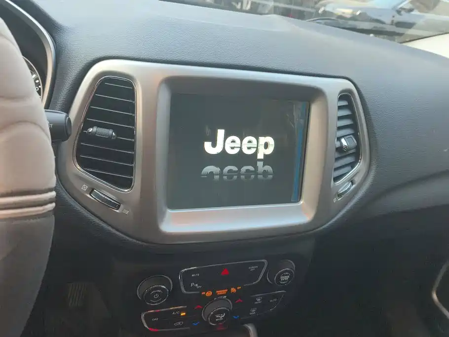 Jeep Compass 2017 2017 200T Automatic Family Edition