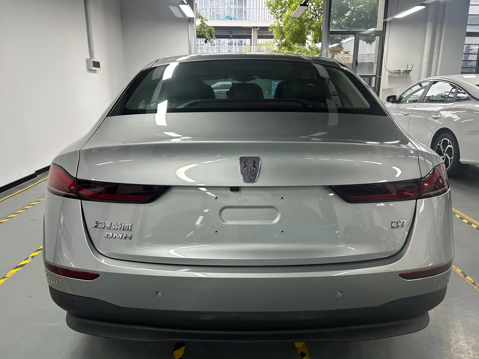Фото 7 - Roewe D7
