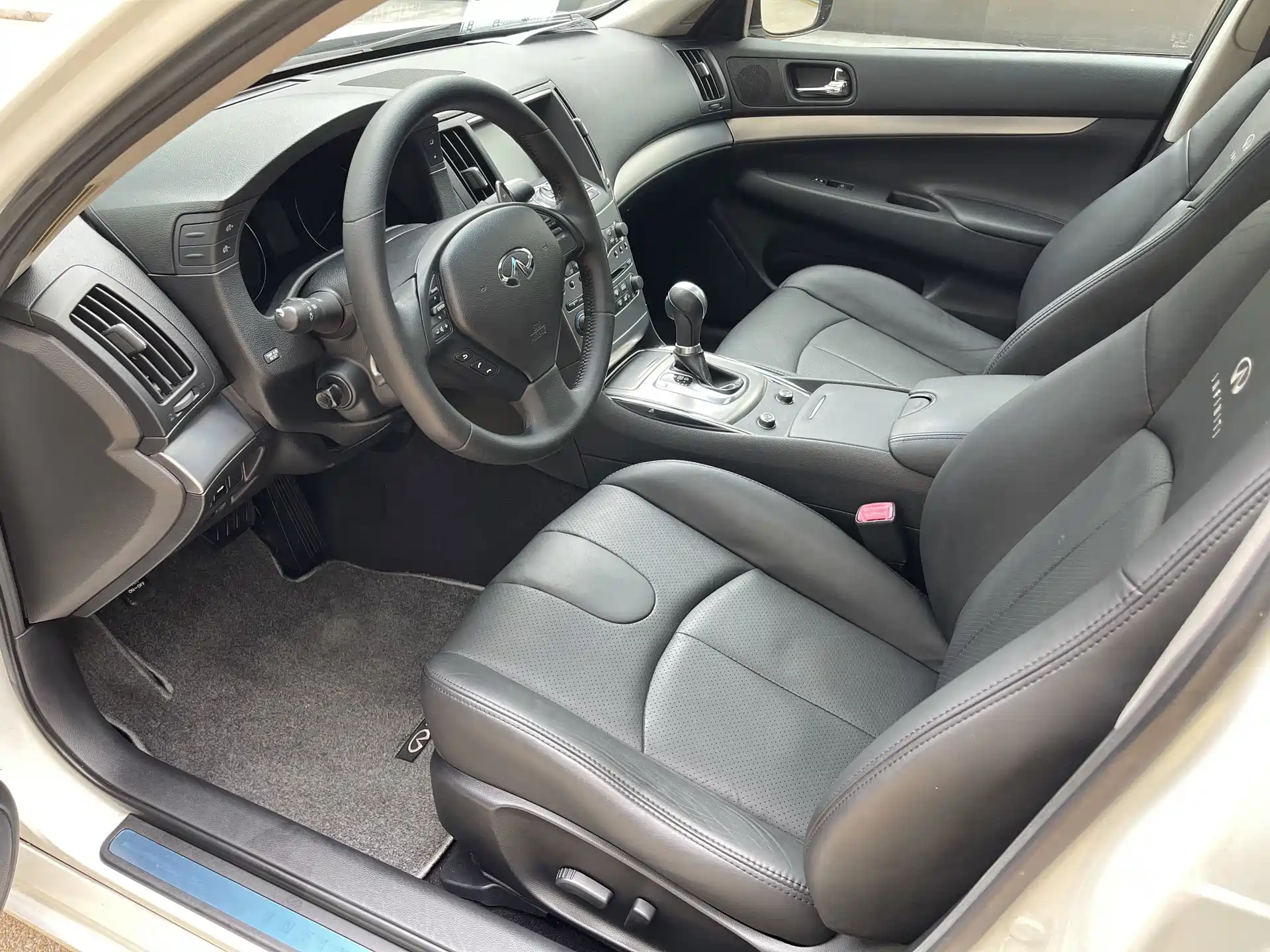 صورة 10 - Infiniti G Series