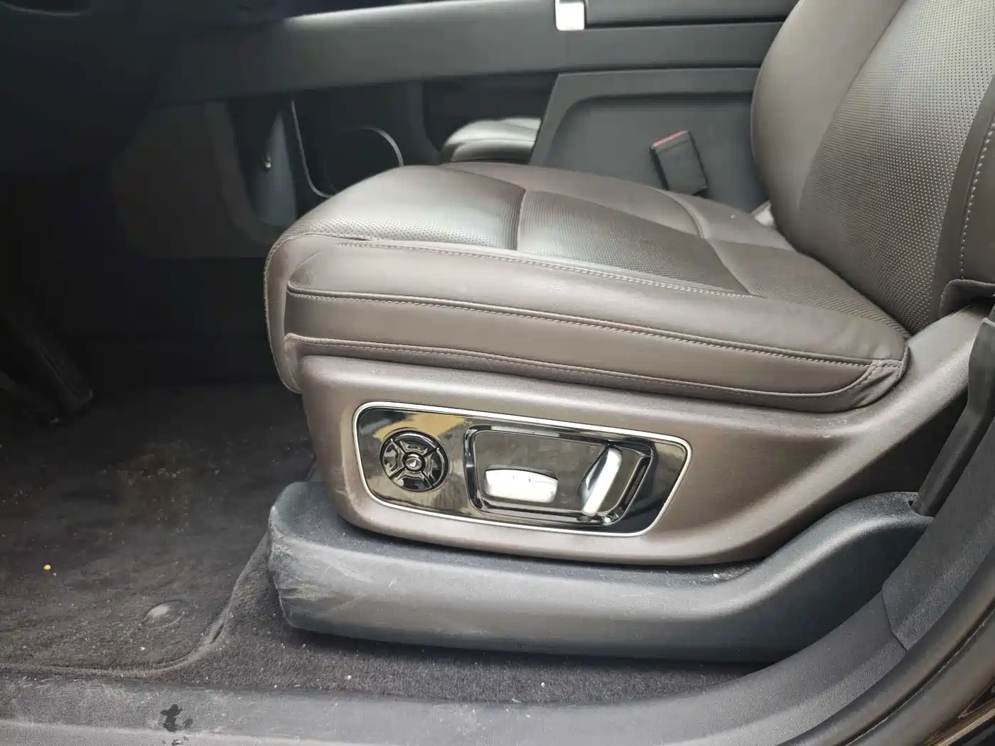 Li Auto L8 2022 2023 Pro