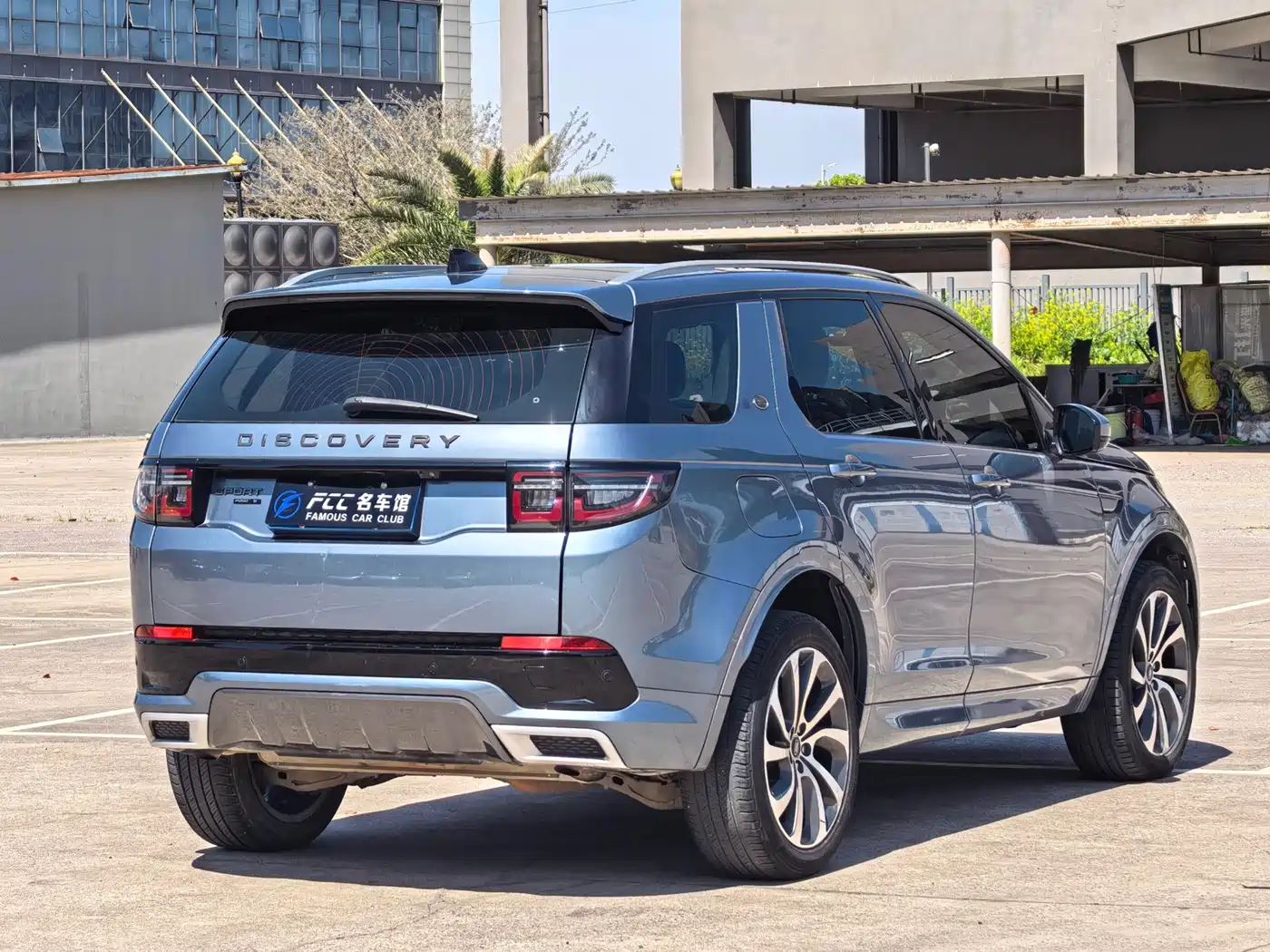 Land Rover Discovery Sport 2020 249PS R-Dynamic Performance фото 3