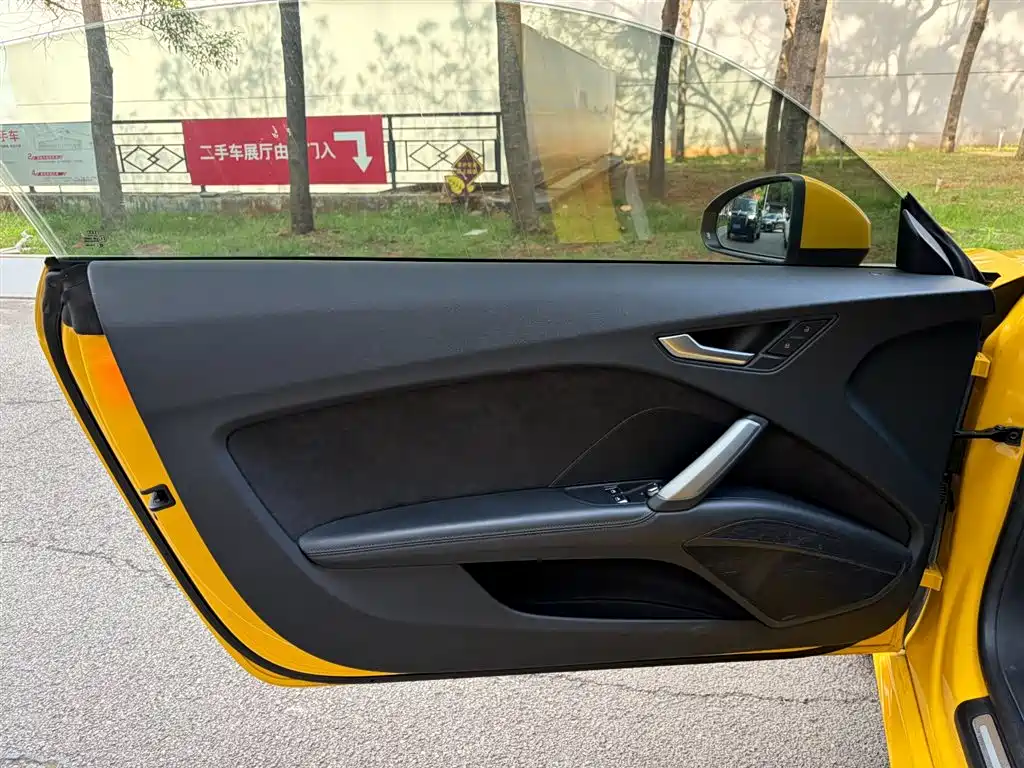 Audi TT 2015 TT Coupe 45 TFSI фото 9