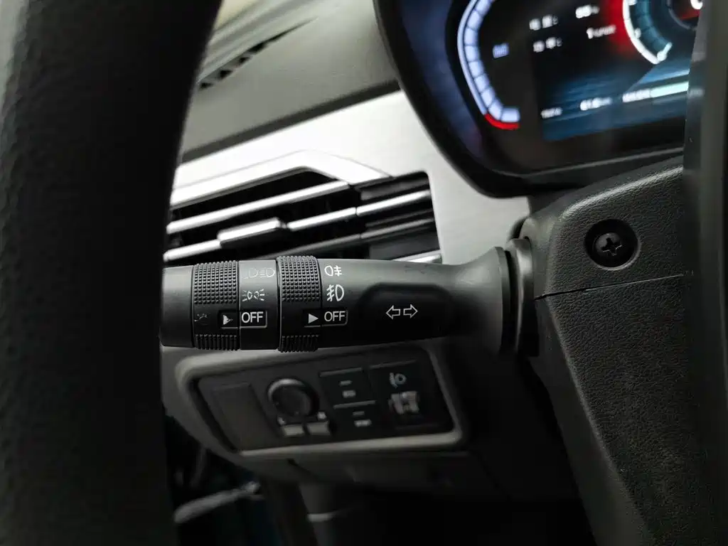 Dayun Yuehu 2021 2021 32.85kWh 2WD Elf Edition