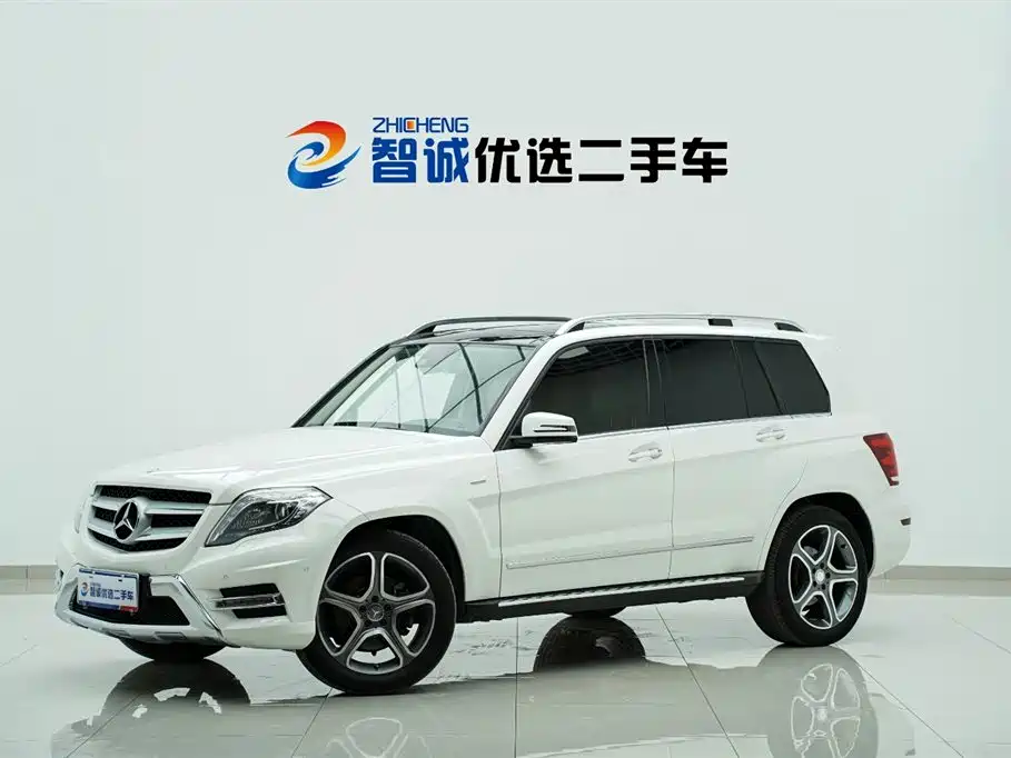 Mercedes-Benz GLK-Class 2015 GLK 300 4MATIC Fashion Ultimate Edition