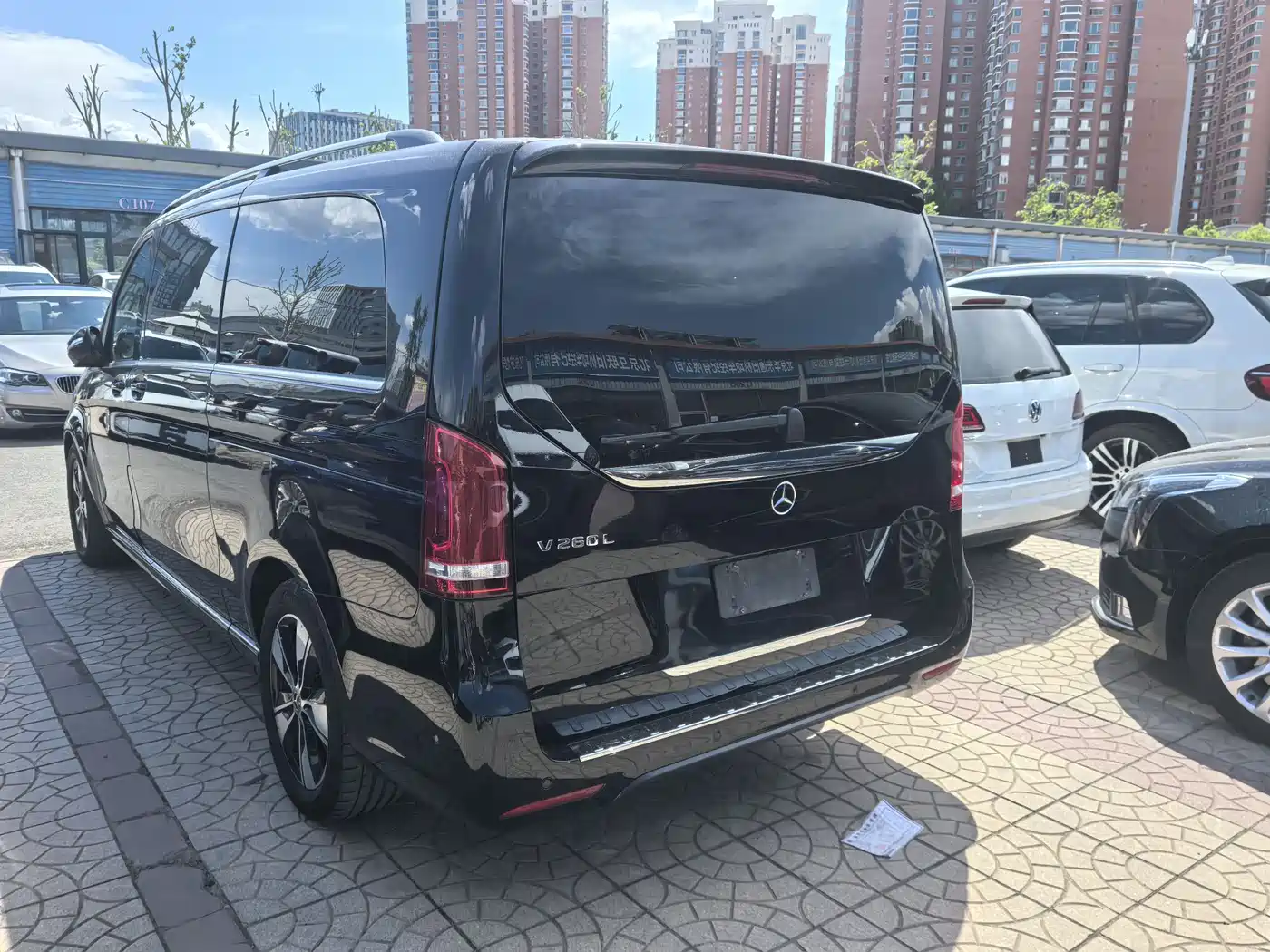 Mercedes-Benz V-Class 2021 V 260 L Long Wheelbase Luxury Edition фото 4