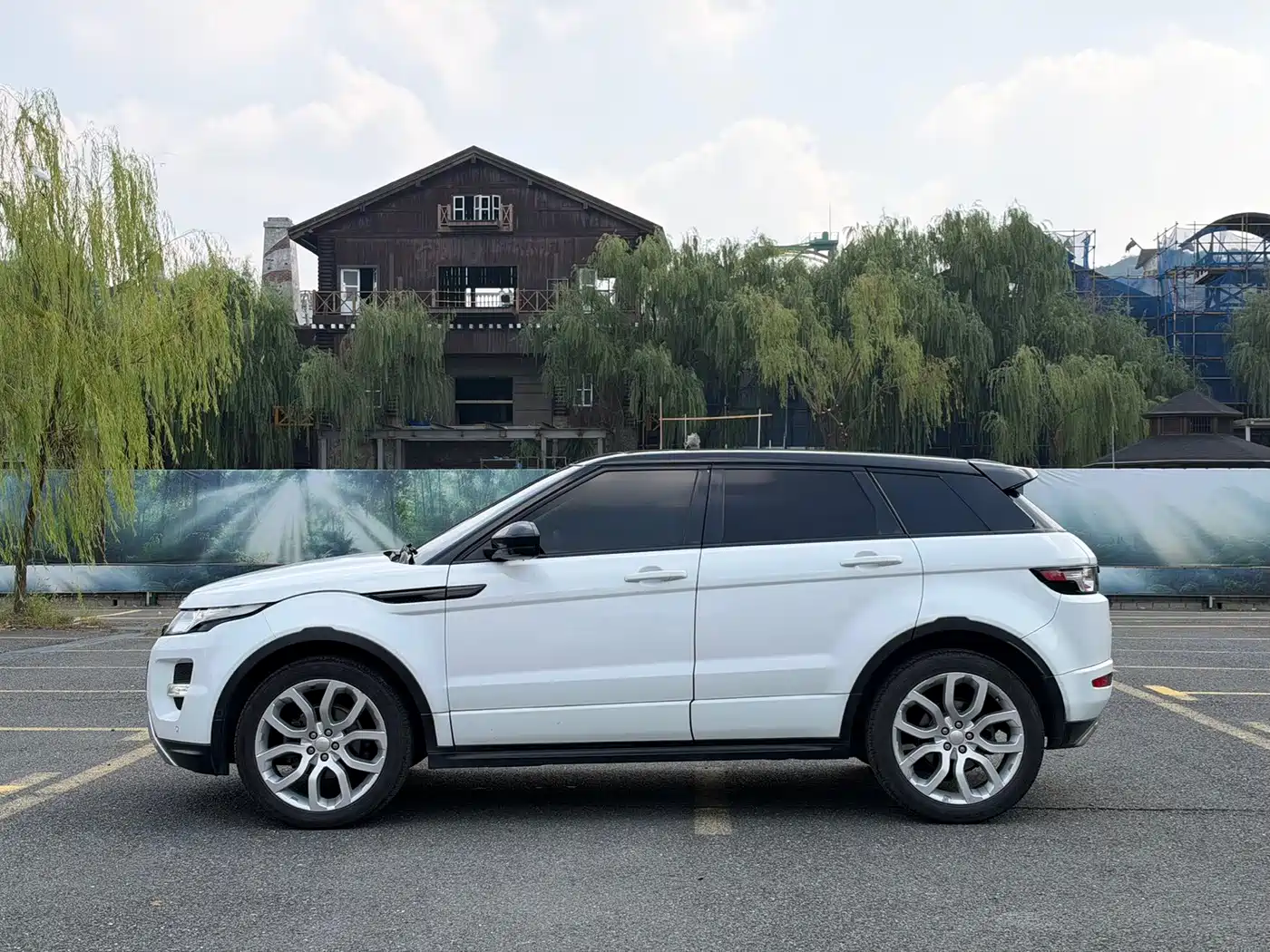 Land Rover Range Rover Evoque (Import) 2014 2014 2.0T 5-door Brilliance