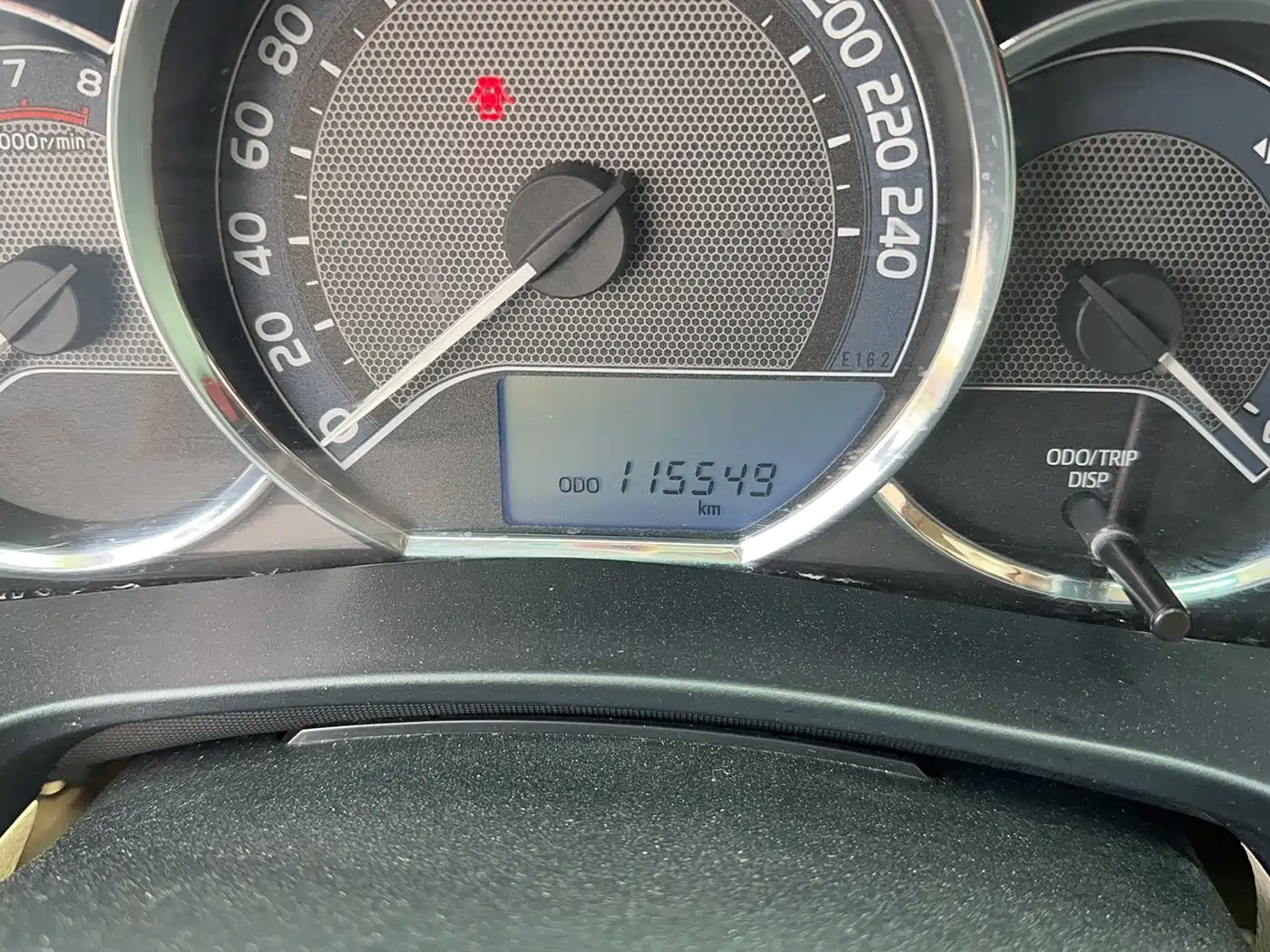 Toyota Corolla 2014 1.6L CVT GL фото 3