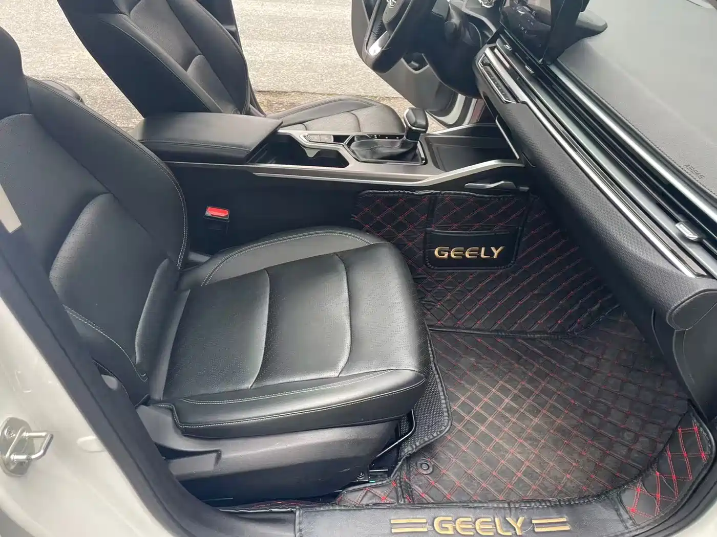 GEELY AUTOMOBILE EMGRAND
