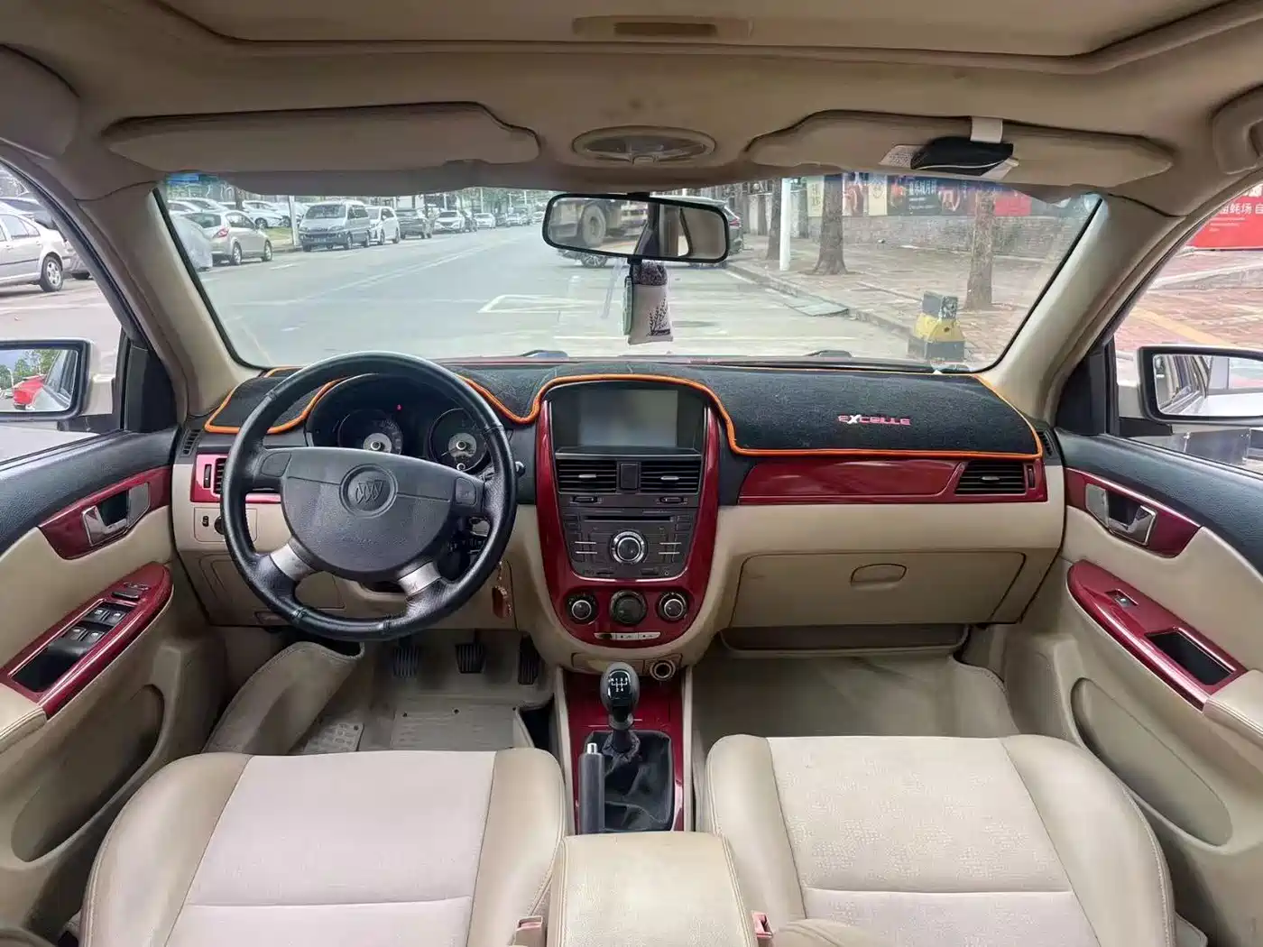 Buick Excelle 2011 1.6LE-MT фото 7