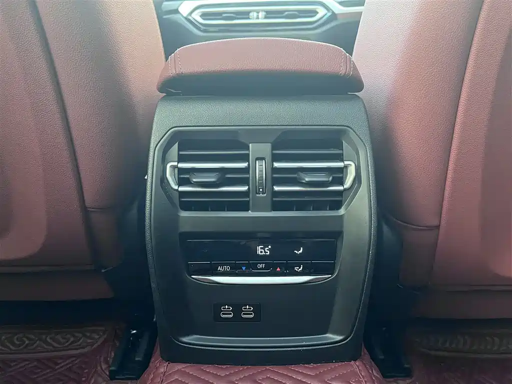 BMW 3 Series 2023 320Li M Sport Package фото 11