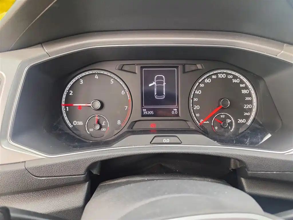 VOLKSWAGEN T ROC EXPLORING SONGS