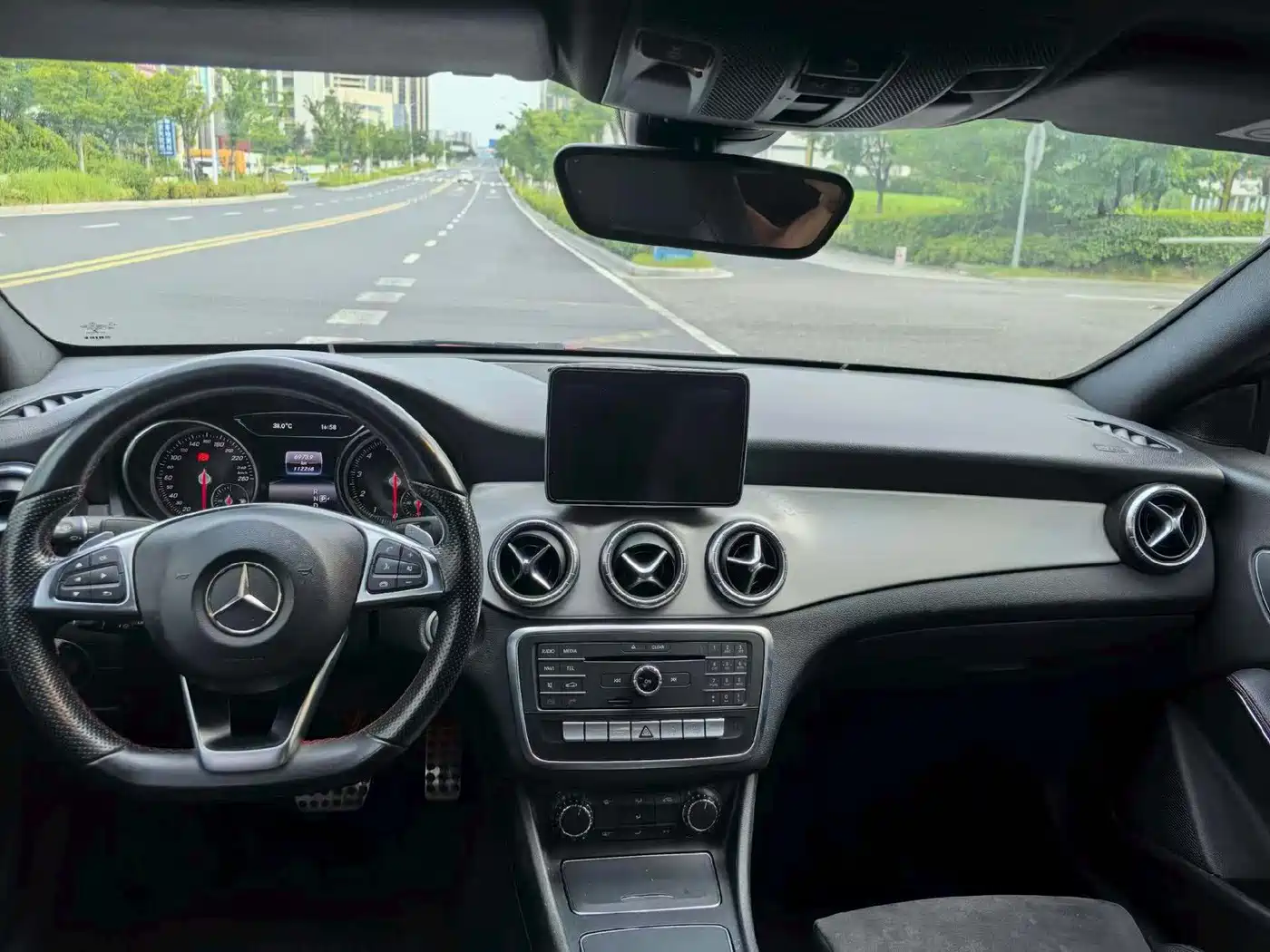 Фото 9 - Mercedes-Benz CLA (Import)