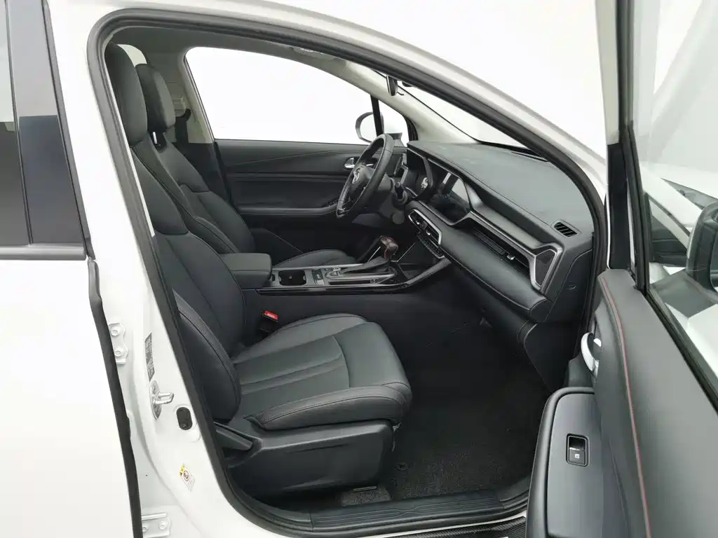 Фото 23 - GAC Trumpchi GS4