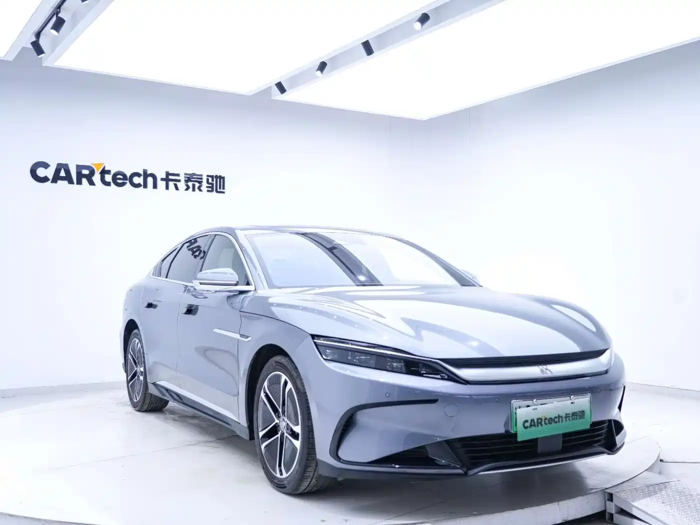 BYD Han 2023 EV Champion Edition 605KM FWD Premium фото 5