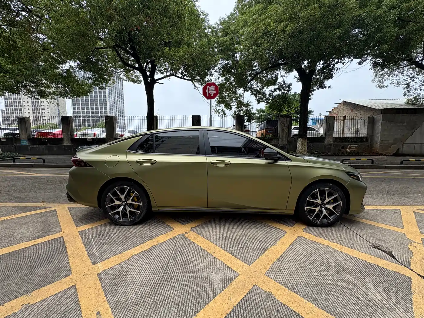 Photo 4 - GAC Trumpchi Trumpchi Emkoo