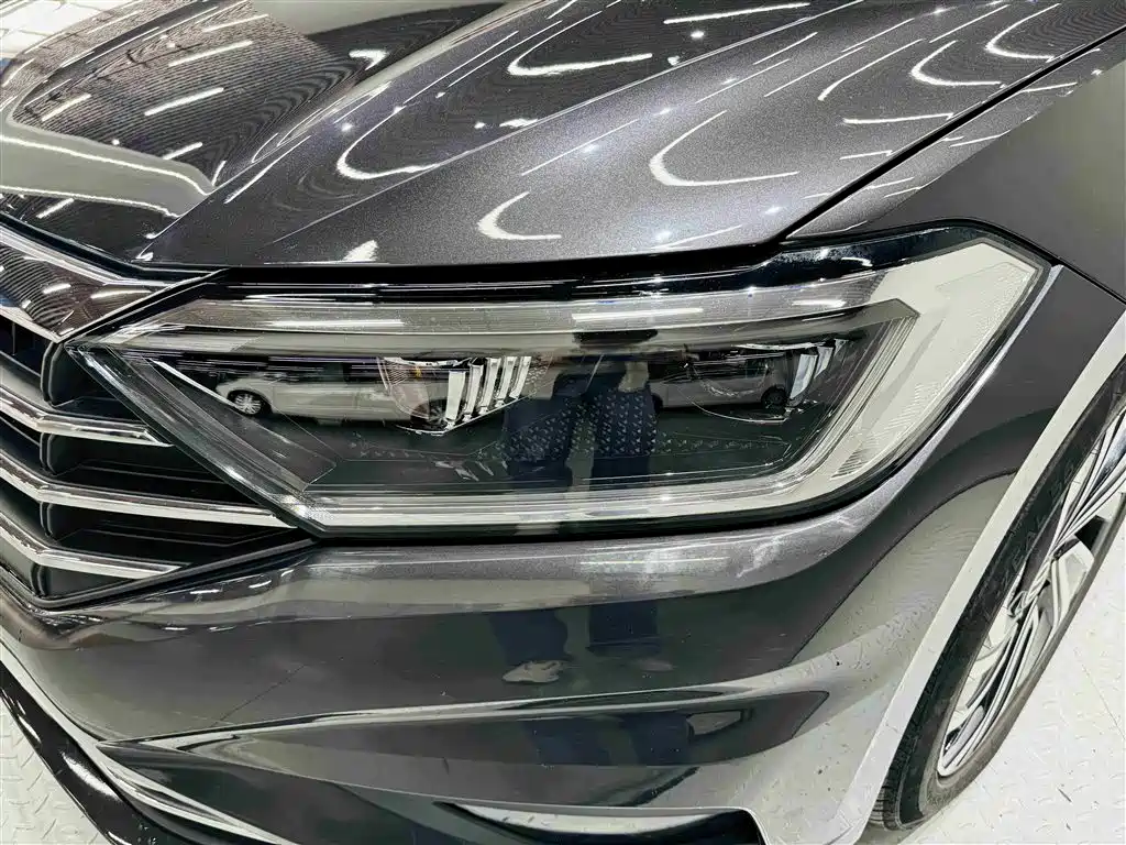 Volkswagen Sagitar 2021 280TSI DSG 30th Anniversary Edition фото 9