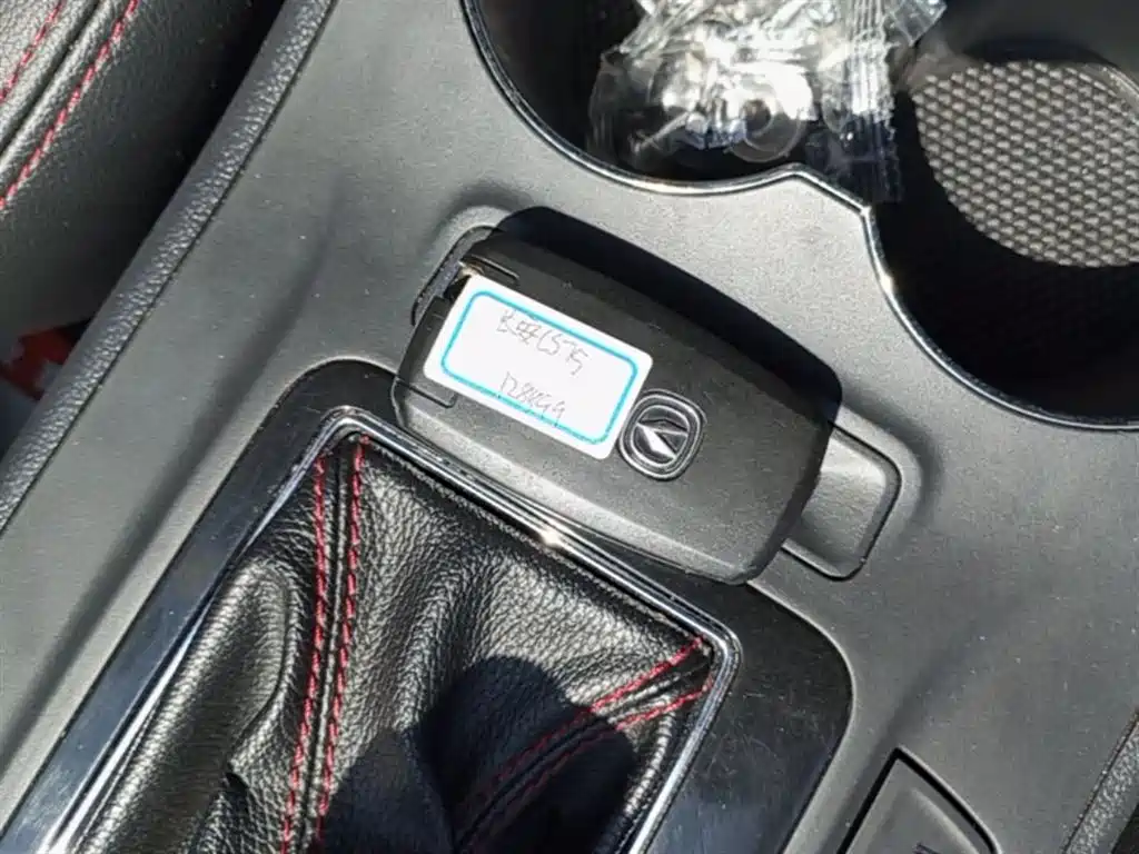 Фото 9 - Changan CS75