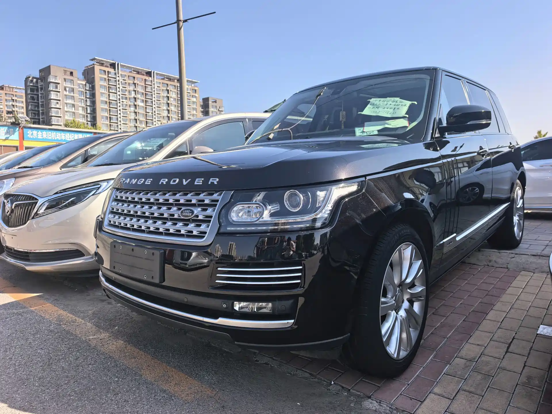 Фото 1 - Land Rover Range Rover