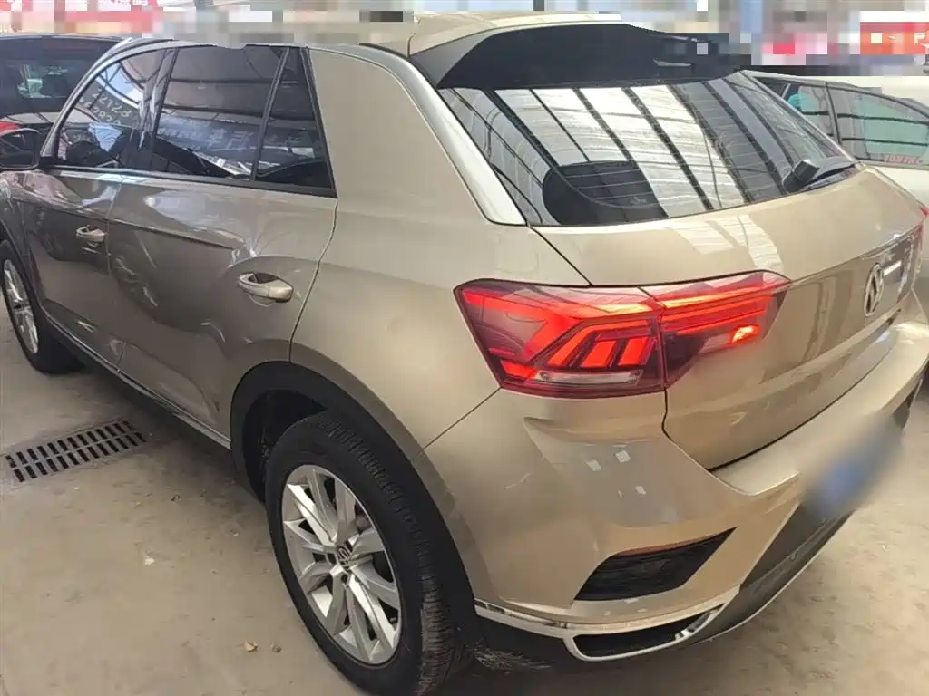 Volkswagen T-ROC 2019 230TSI DSG 2WD Progressive Version China VI фото 5