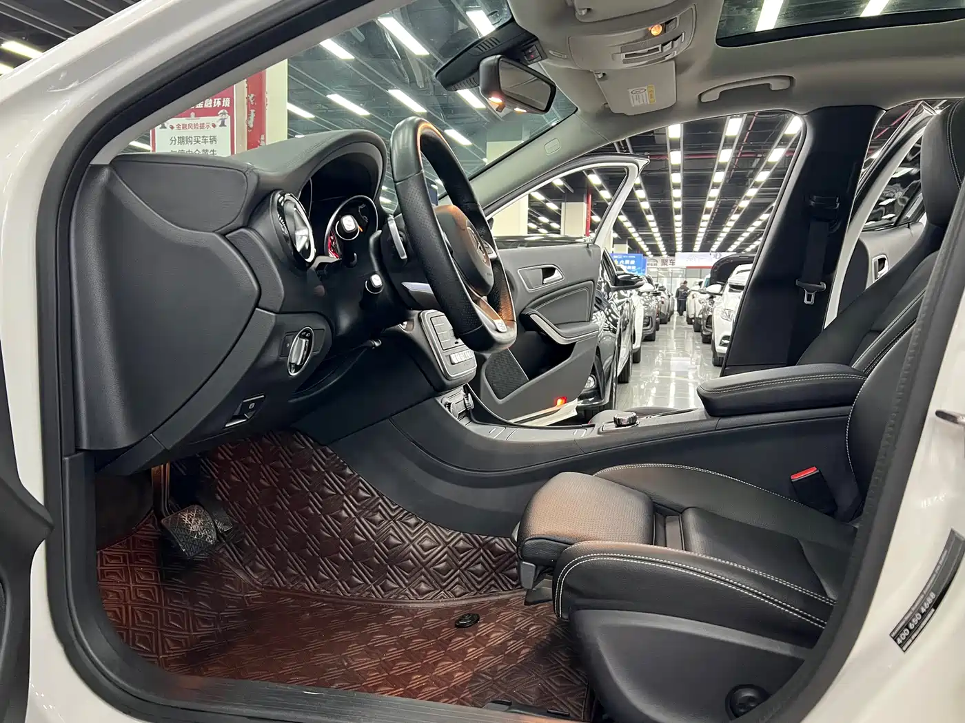 Mercedes-Benz GLA 2019 GLA 200 Fashion фото 5