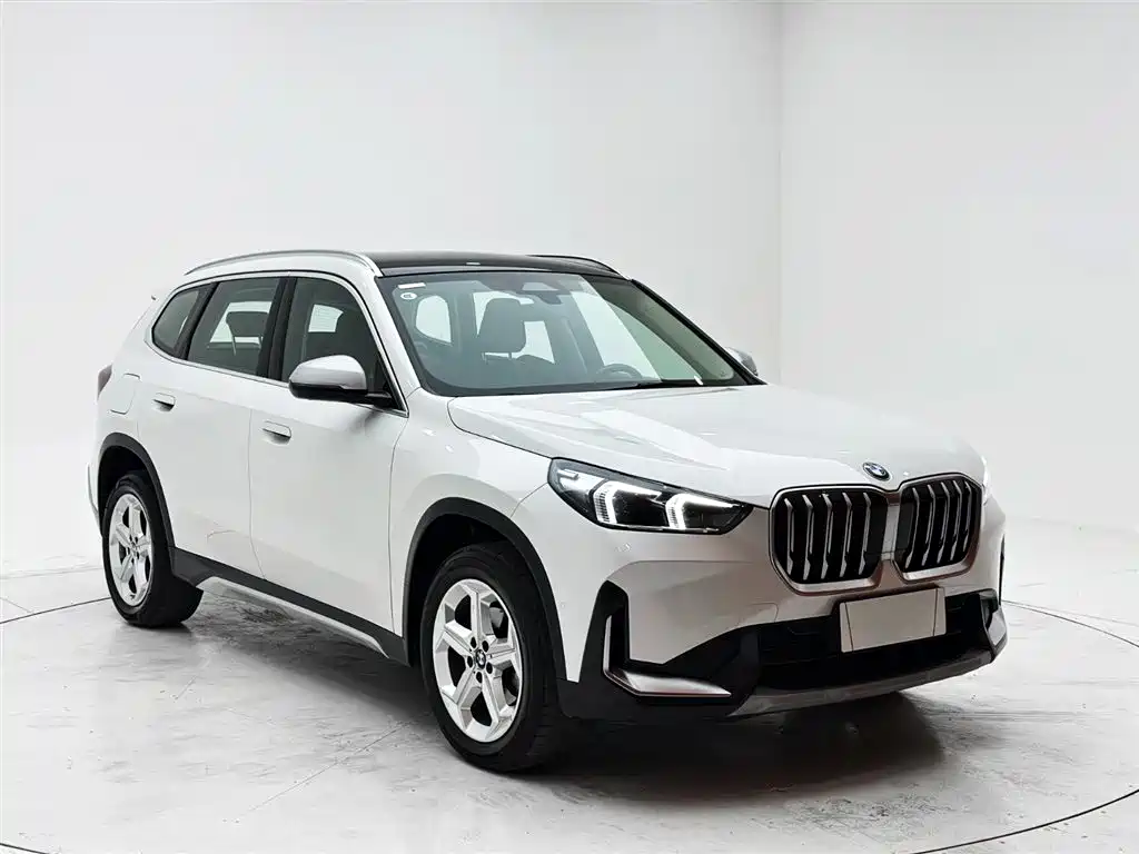BMW X1 2023 sDrive20Li X Design Package фото 3