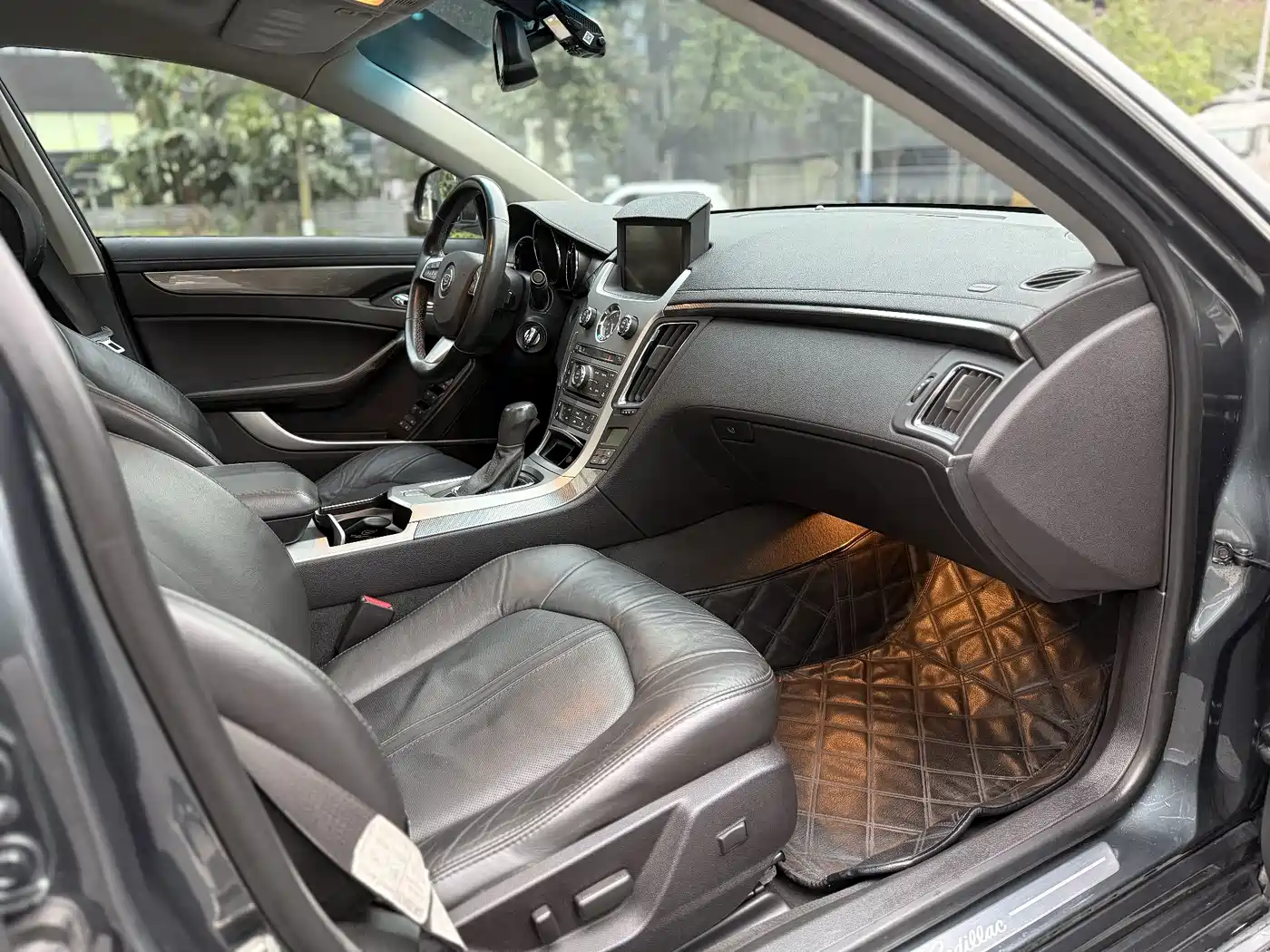 Cadillac CTS (Import) 2010 Model 3.6 Flagship High Performance Edition фото 9