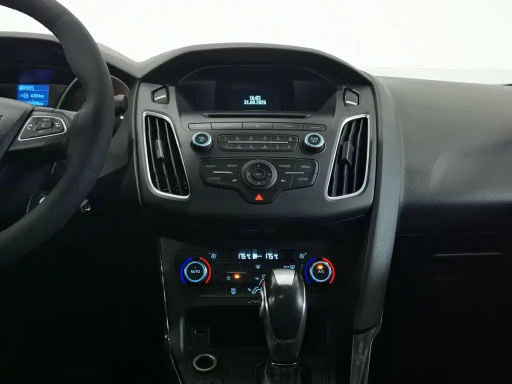 Photo 12 - Ford Focus