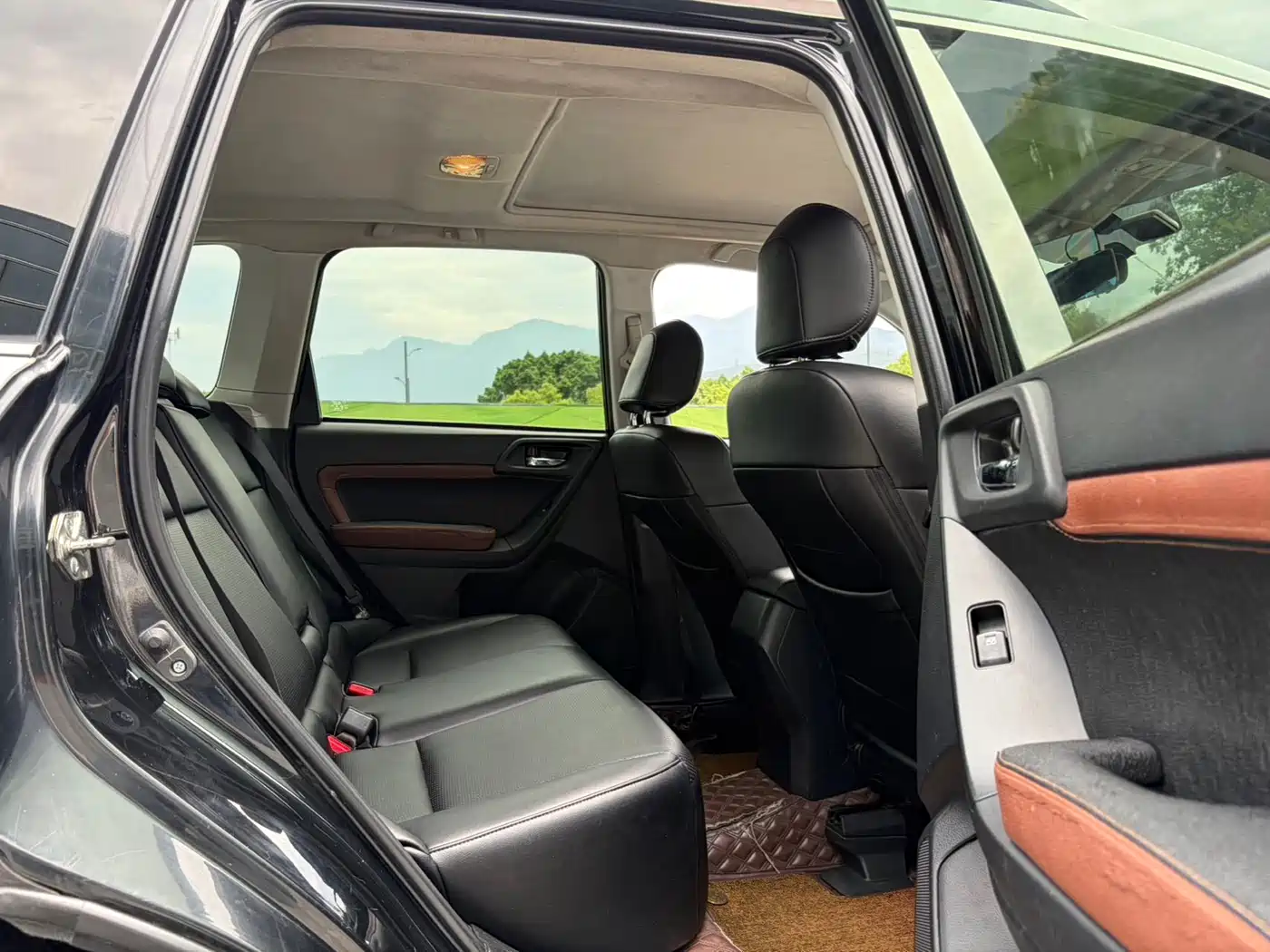 Subaru Forester 2014 2.5i Automatic Elite Edition фото 11