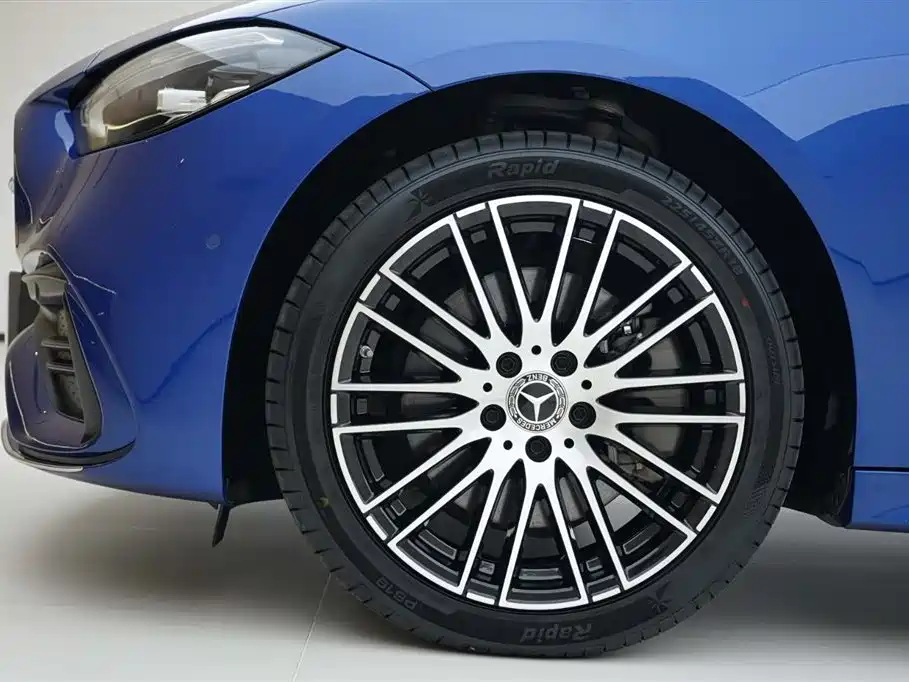Mercedes-Benz C-Class 2022 Facelift C 260 L Sport фото 16