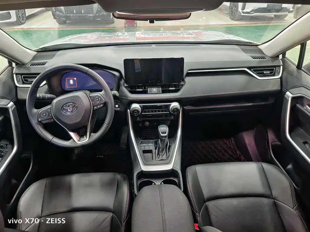 Toyota Wildlander 2024 2024 2.0L CVT 2WD Luxury PLUS Edition