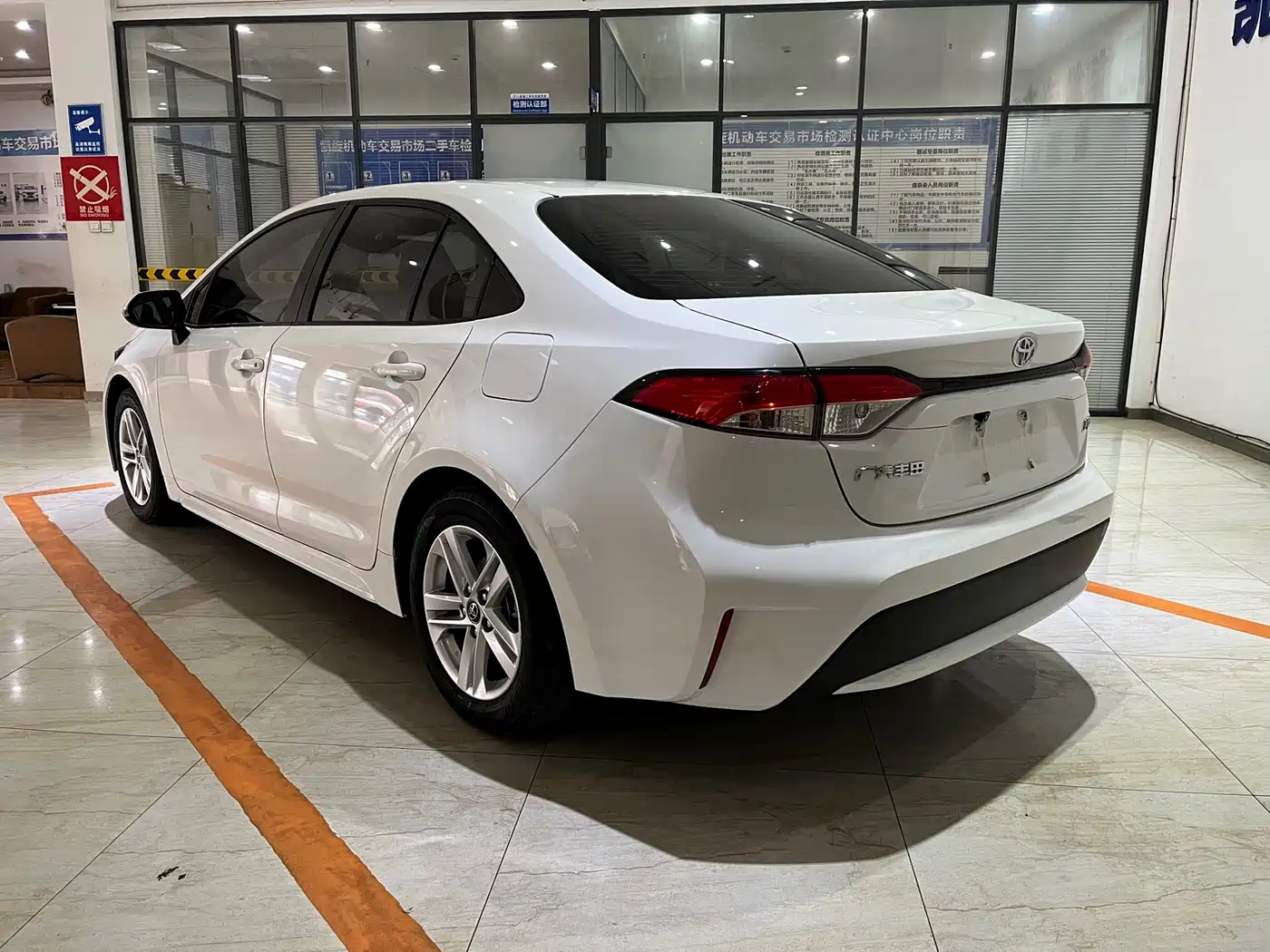 Toyota Levin 2022 Facelift TNGA 1.5L CVT Progressive Edition фото 6