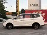 Фото 11 - Baojun 730