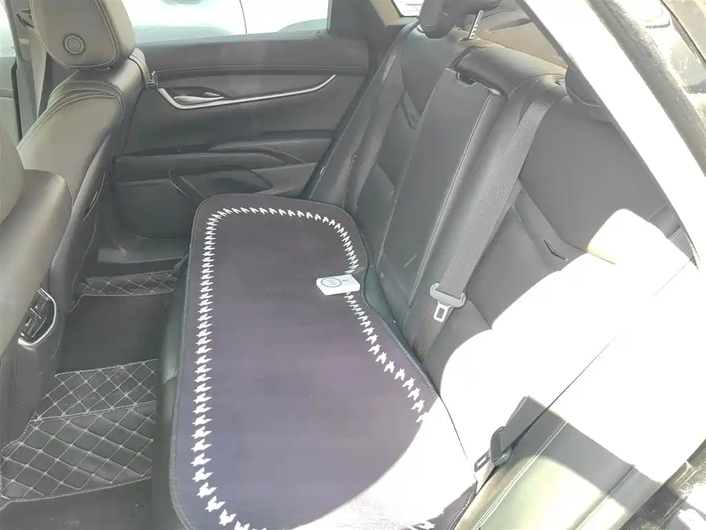 Cadillac XTS 2018 28T Technology фото 15