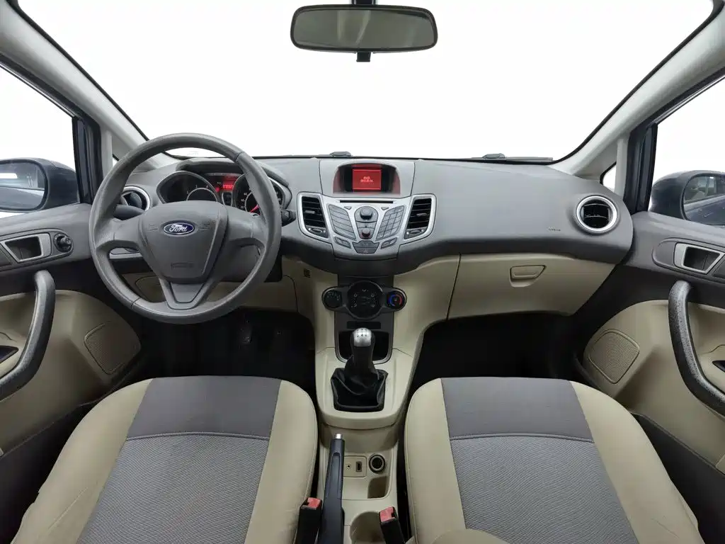 Ford Fiesta 2011 2011 Sedan 1.5L Manual Fashion