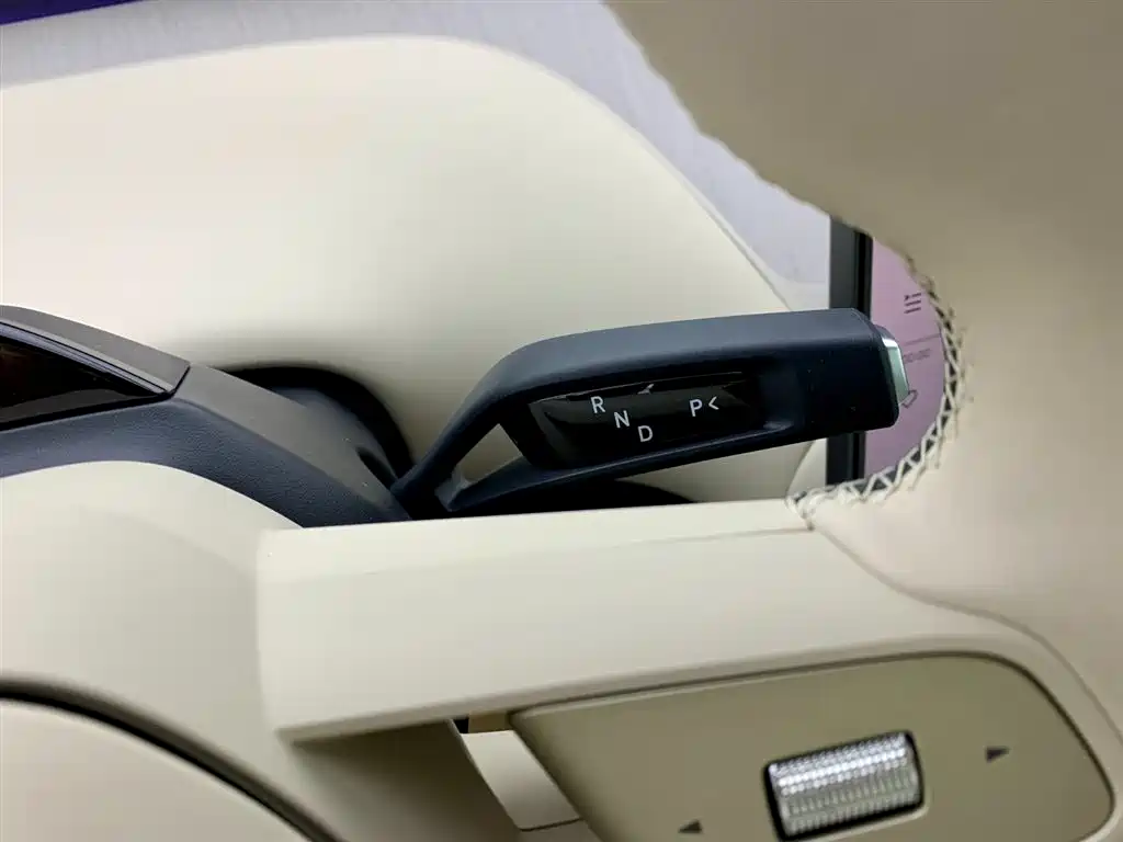 XIAOMI CAR XIAOMI YU7