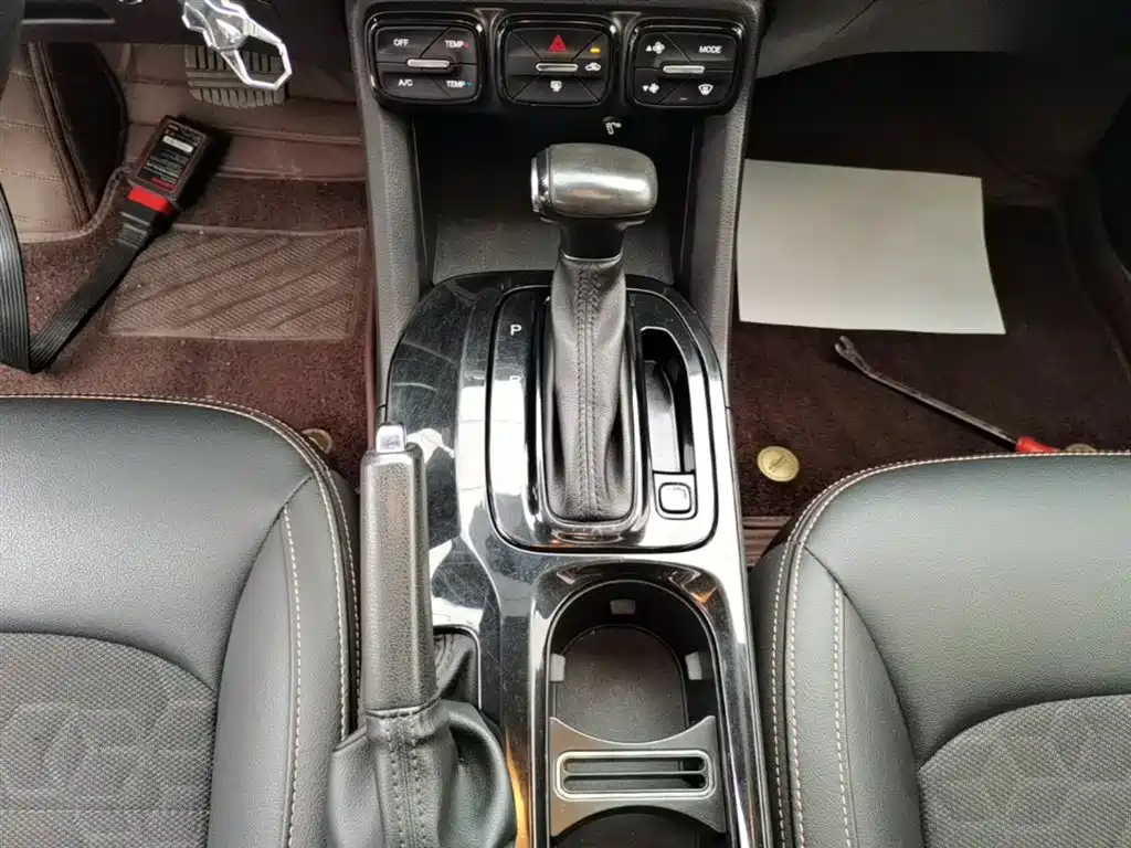GAC Trumpchi Trumpchi GS3 2017 150N Automatic Elite фото 14